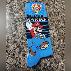 Super Mario Crew Socks Adult Sz 6.5-12